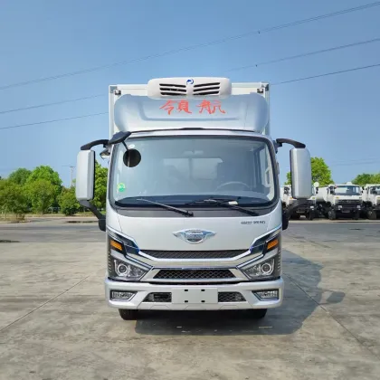 Foton refrigerated truck 6 wheels Diesel refrigerator trucks
