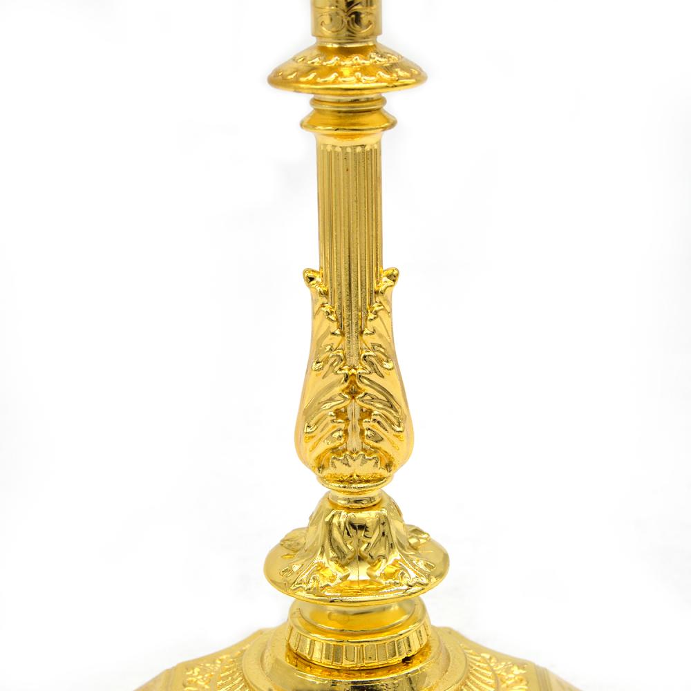 Candeladores de oro de oro para Hanukkah