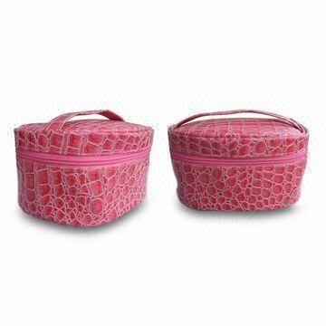 PVC Cosmetic Bags with Crocodile Pattern Design, Top Handle and Large Zippered Compartment