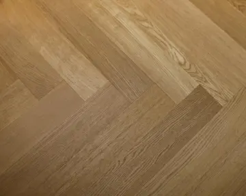 Natural Oak Herringbone Flooring