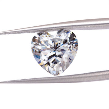 9.5 × 9.5mm Heart Brilliant Cut Moissanite Def VVS