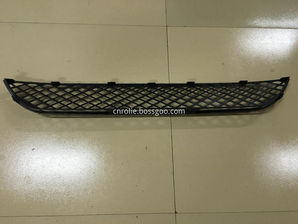 Spare auto parts front bumper ventilation grille frame for MB Sprinter 906 MPV OEM 9068850053A90688500539051906-885-00-53 (3)