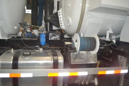 Sewer Sludge Cleaning Trucks