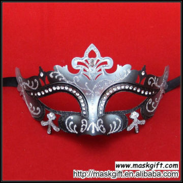 Wholesale New arrival High Quality Diamond Black And Silver Plastic Venetian Party Masquerade Mask