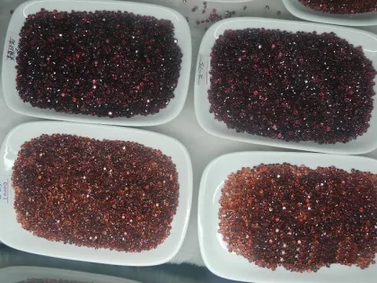 Diamond Cut Red Garnet Gemstones , Red Garnet Bracelets Jewelry