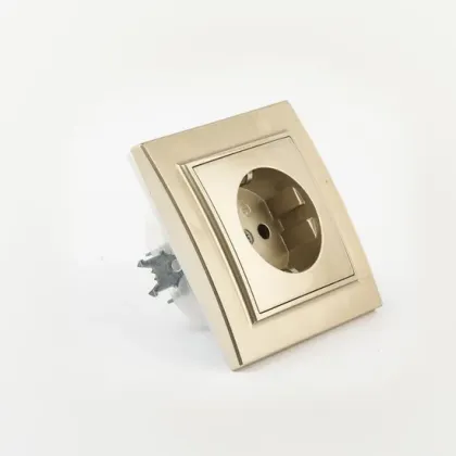 Golden 16A Earthed Flush Socket with Shutter Elendax