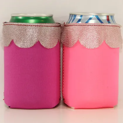 Collapsible lace design can coolers beer holders