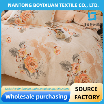 Edredón ligero 100% algodón con diseño de flores.