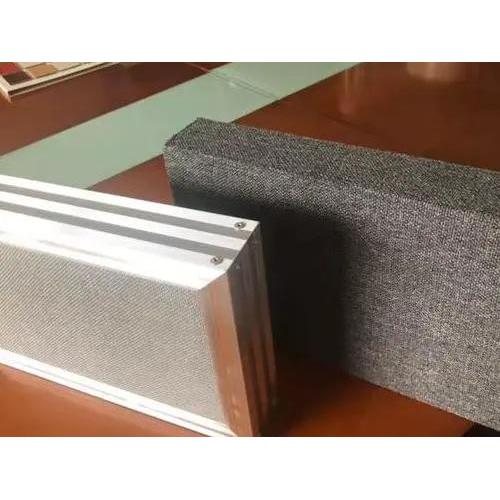 ইনডোর স্পেস শব্দ স্যাঁতসেঁতে শোষক
