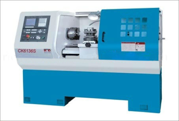 CK6136S High accuracy cnc turning machine for cutting metal