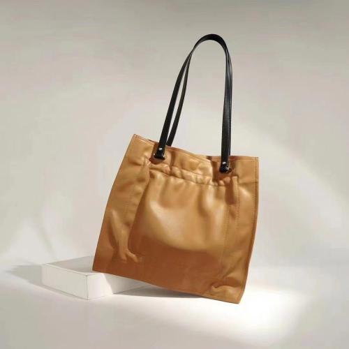 Elegant Brown Leather Tote Bag