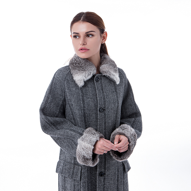 Fashionable grey cashmere overcoat