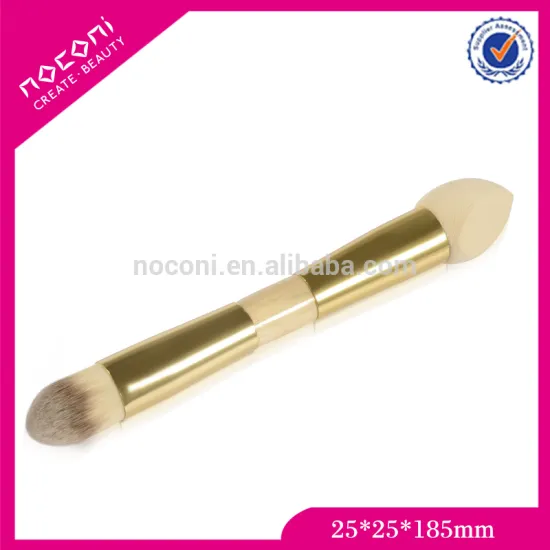 Beauty Needs Makeup oval makeup brush and sponge