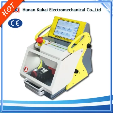 China Hottest Modern Automatic Computerized Multifunctional Key Copying Machine (SEC-E9)