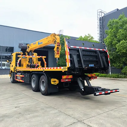 Saic Hongyan 6x4 wrecker truck with crane
