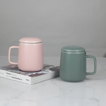 Large Pink Porcelain Tea Cup with Lid and Infuser - 600ml Ceramic Mug for Gifts