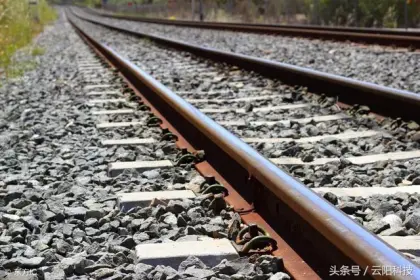 Slivery Track Wooden Sleeper Railway Rail Accessories