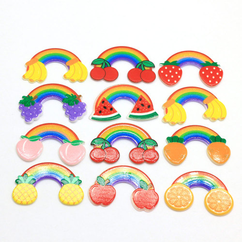 100 stks / partij Kawaii Regenboog Hars Cabochons Leuke Zoete Regenboog Met Fruit Decor Cabs Voor Haar Boog Centrum DIY