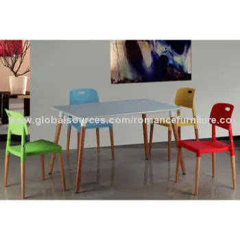 Plastic Chair and Table with Beech Wooden Legs, Used for Outdoor Furniture or Home Furniture