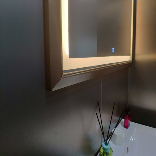 Miroir de salle de bain LED rectangulaire MH12