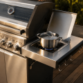 Parrilla de barbacoa de gas propano líquido de lujo con 4 quemadores, ventana de vidrio panorámica y quemador lateral integrado