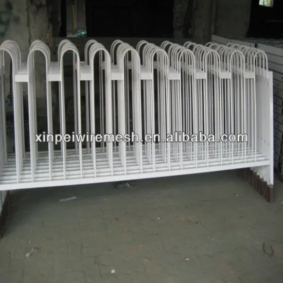 2014 hot sale!!China suppier Galcanized + pvc decorative barrier fence,outdoor retractable fence