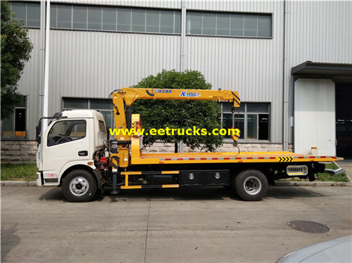 Dongfeng 4t Wrecker Motoci tare da Crane