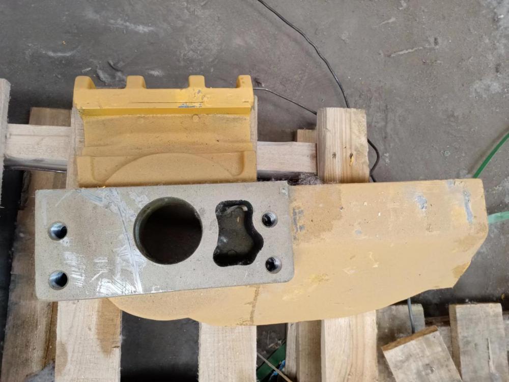 Shantui Bulldozer Bracket Welding-on Ass'y 16y-40-03400 คุณภาพสูง ...