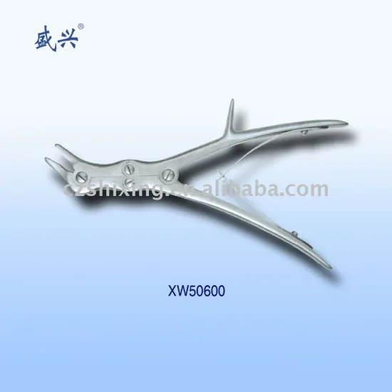 Double Joint Rongeur angled XW50600