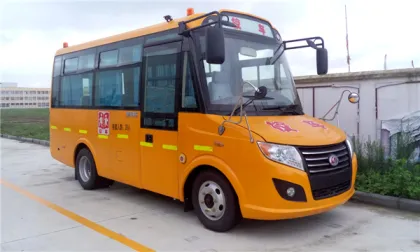 CHUFENG 18 seats school bus