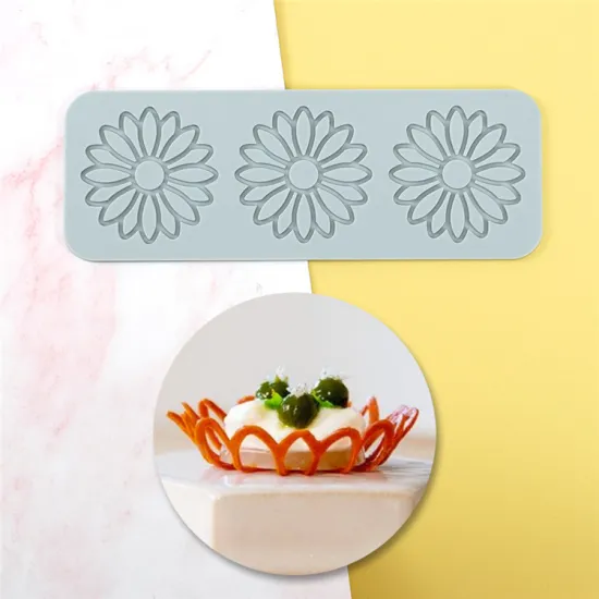 Creative Maple Leaf Silicone Impression Mat for Cake Decorating