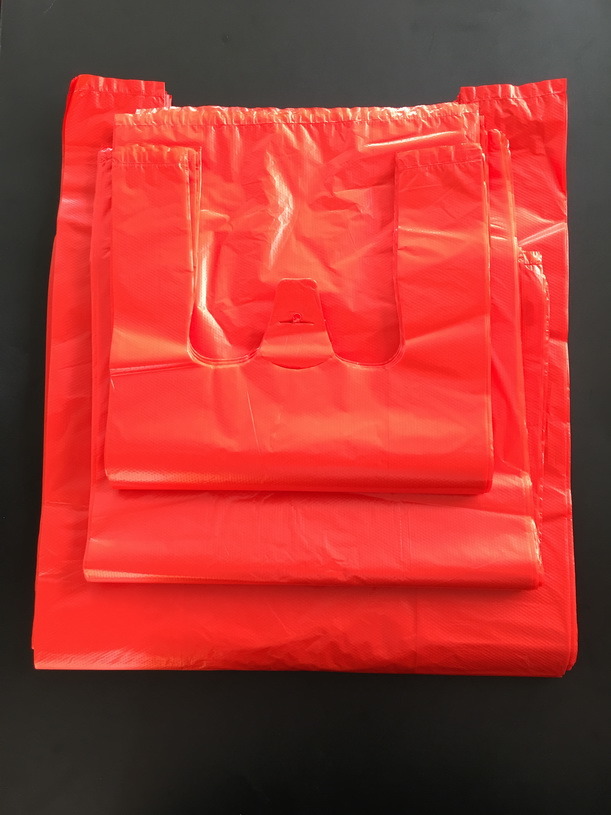 Biodegradable and Compostable T-Shirt Bags on Roll Bag