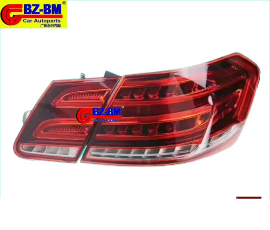 Tail lamp half assembly xenon tail light LED reversing lamp is suitable for Benz W211 W212 model 2129060103