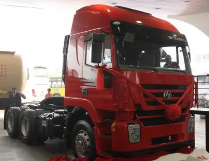 Saic-Iveco Hongyan Genlyon M100 Tractor Truck