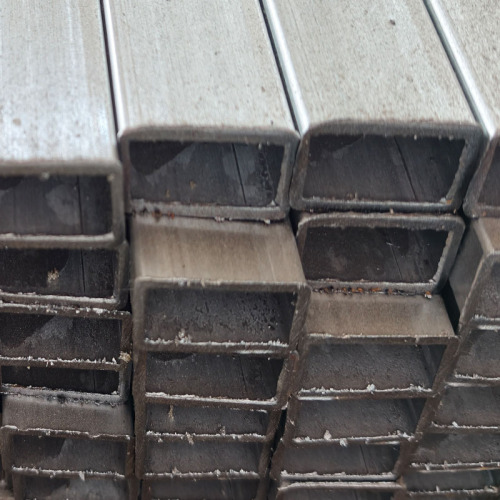 Langlebiges verzinktes Vierkantrohr 20 x 40 x 0,9 mm