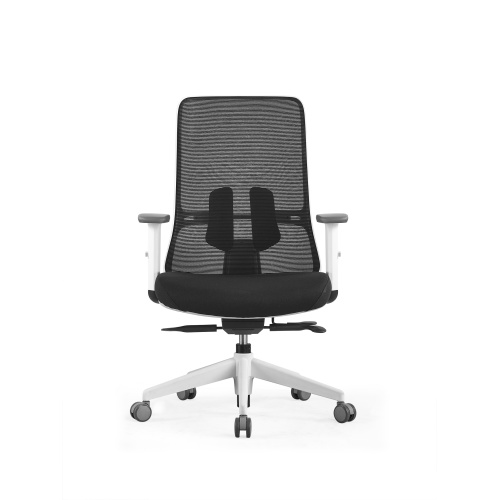 Una silla de oficina con la espalda como sus manos