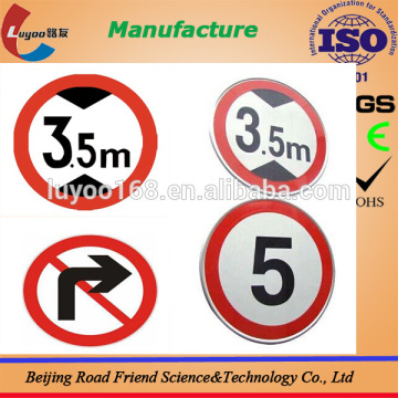 new reflective road traffic sign