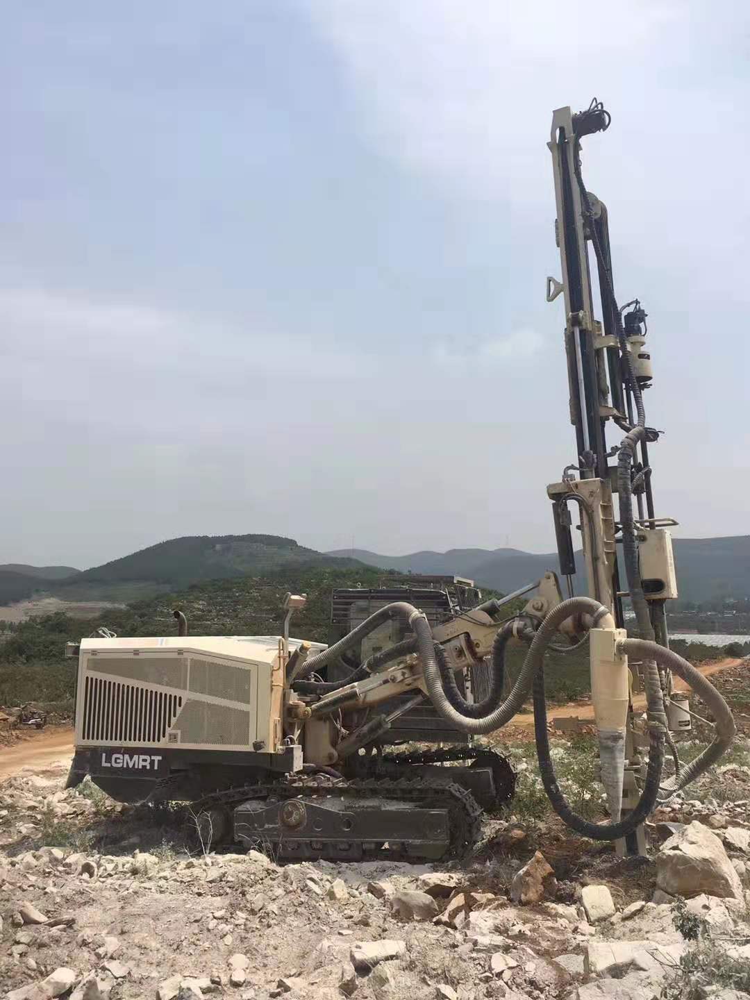 Surface Integrated Top-hammer Drill Rig