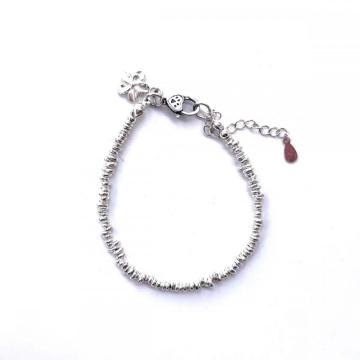 Foot silver circle bracelet niche