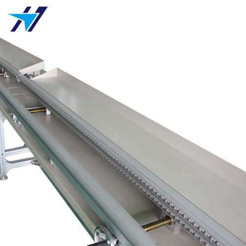 Circuit board plug-in line assembly conveyor