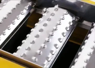 Commercial Kitchen Equipment Kitchenware Smokeless Grill for Barbecue