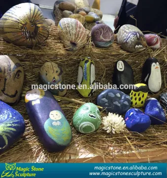 garden pebble stone decoration