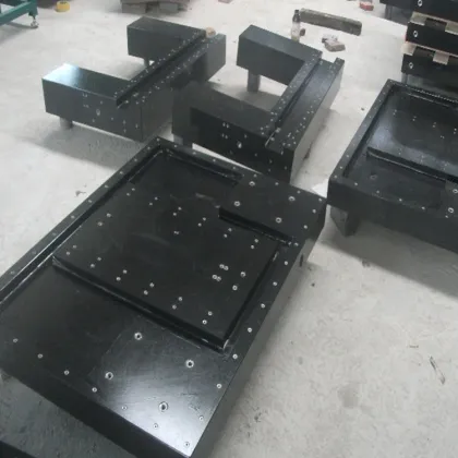 Chinese Custom Precision Granite Platform Triangular Ruler and Flat Ruler