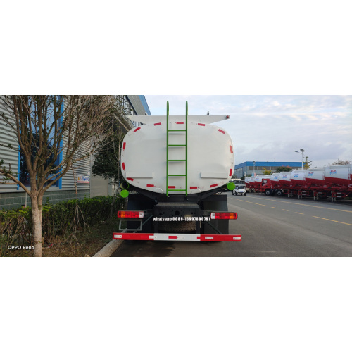 Nouveau camion citerne d&#39;eau de construction HOWO 6X4 25000liters