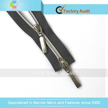 No. 5 Nylon Zipper Open End Auto Lock Two Way Silver Teeth