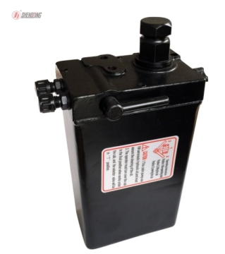 Truck Cabin Lift Hydraulic Hand Pump ACTROS 0015533401