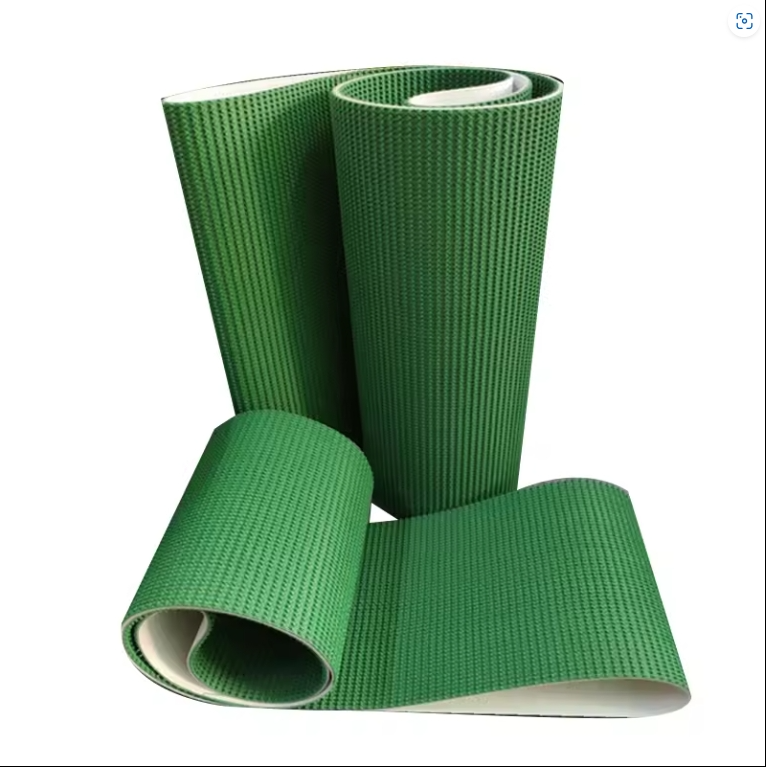 حزام مموجات مموجة من الورق المقوى الأخضر PVC الميل