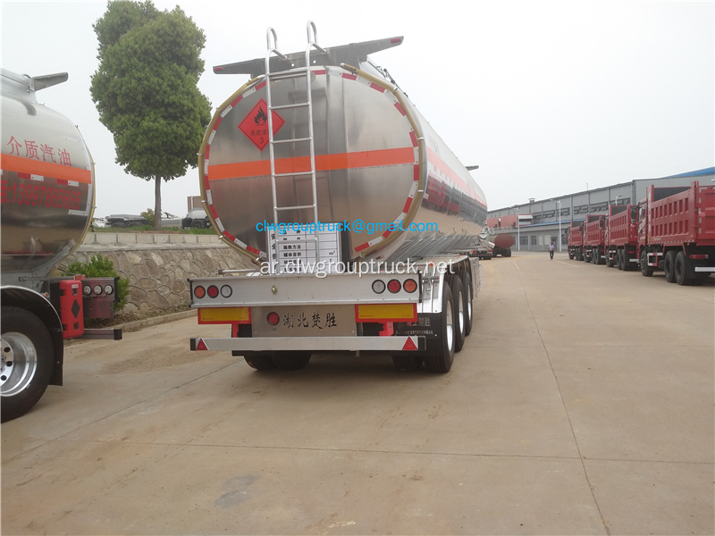 Three axle 42 CBM aluminium alloy نصف مقطورة