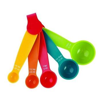 5 Kitchen Aid Plastic Measuring Spoons