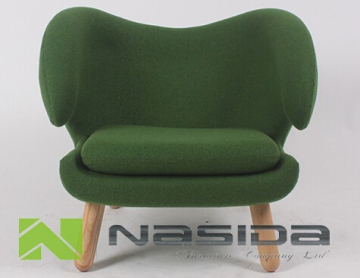 Replica Finn Juhl Pelikan Chair